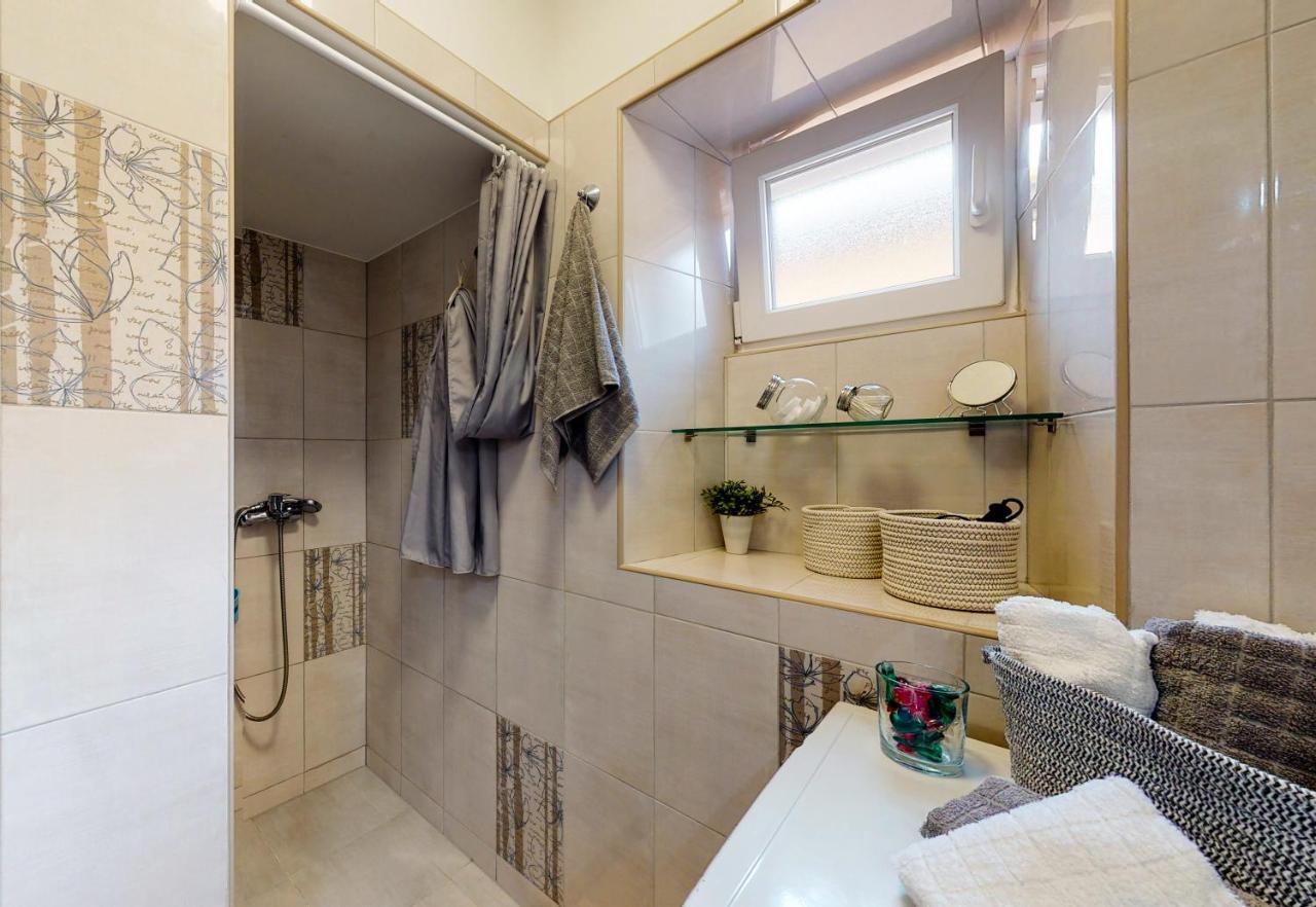 Apartman Tina Metković Eksteriør billede