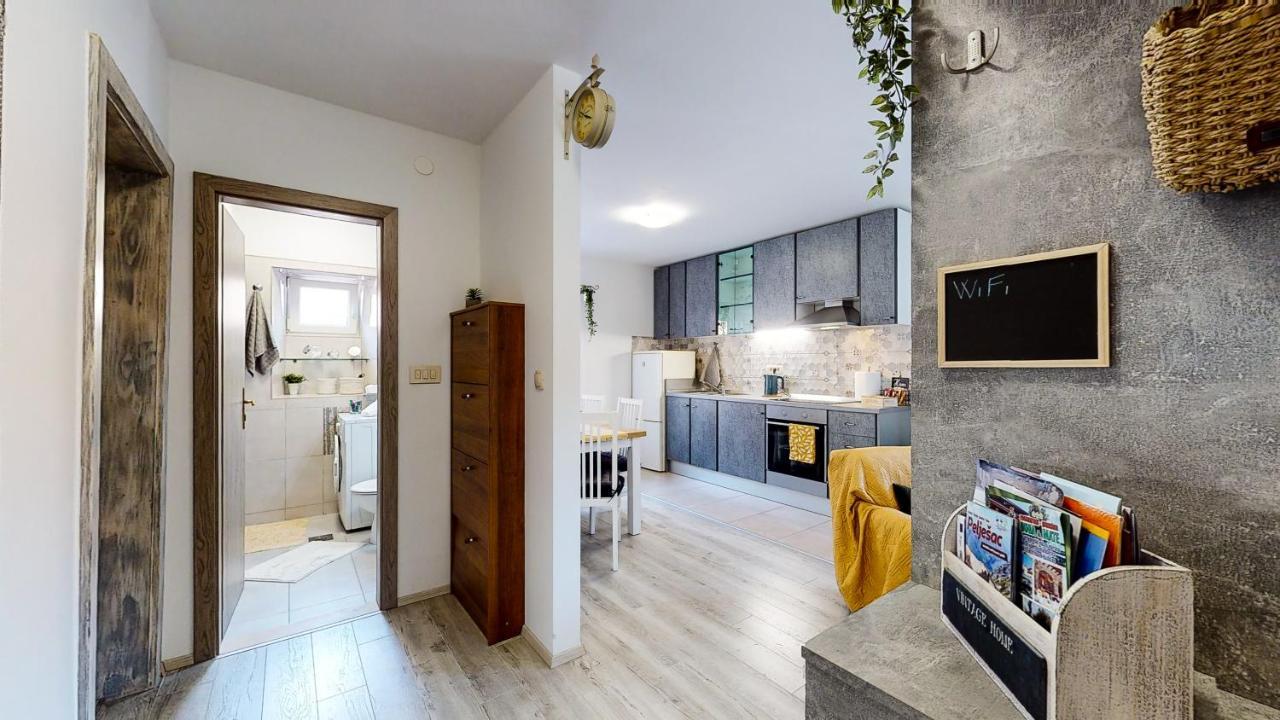Apartman Tina Metković Eksteriør billede
