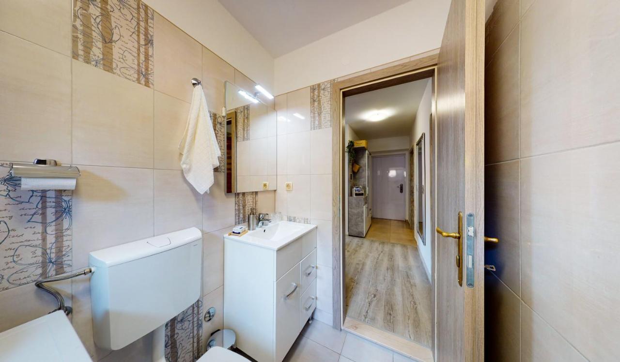 Apartman Tina Metković Eksteriør billede